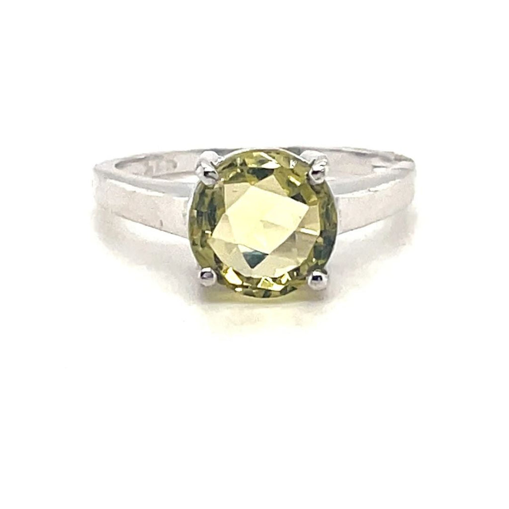 Viviana Ring Size 6
