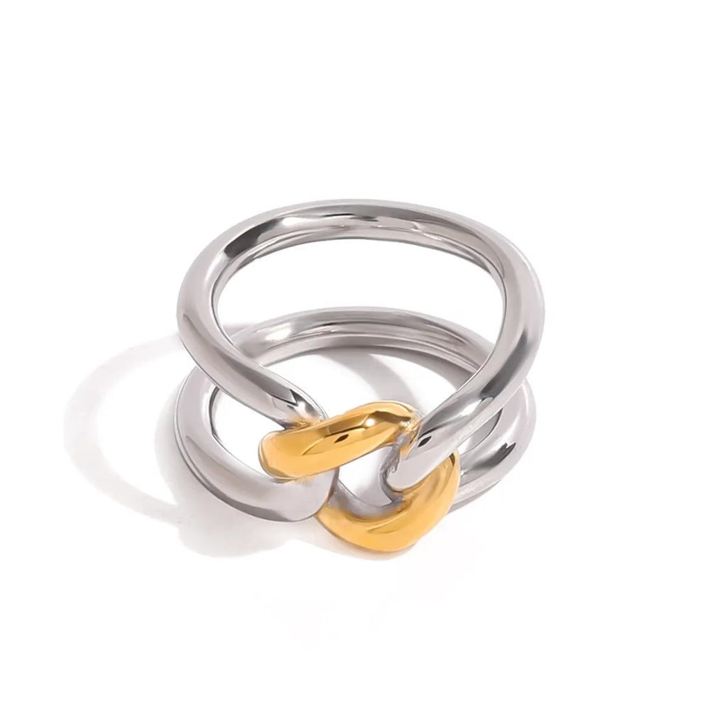 Emilia ring