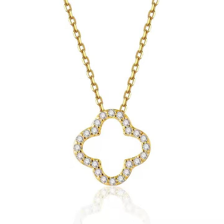 Zirconia clover necklace