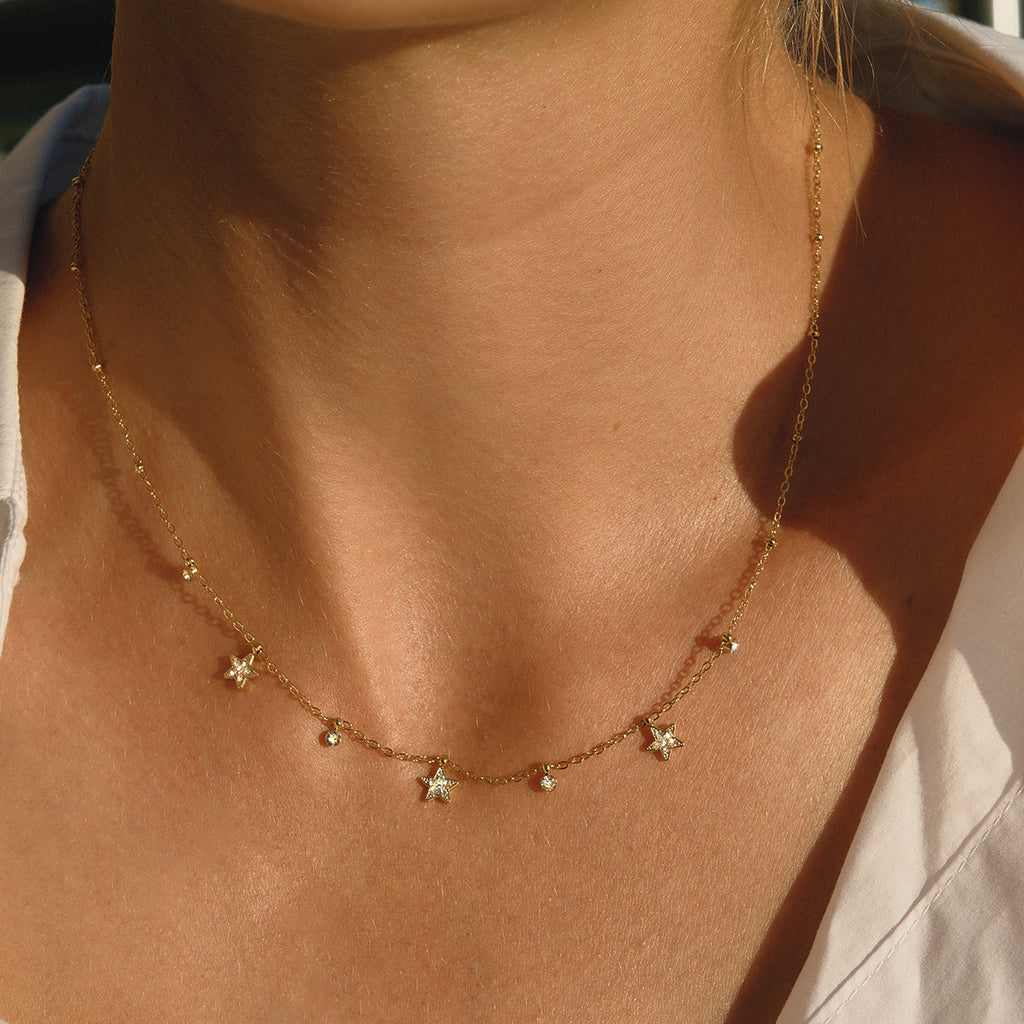 Rhinestone pendant necklace